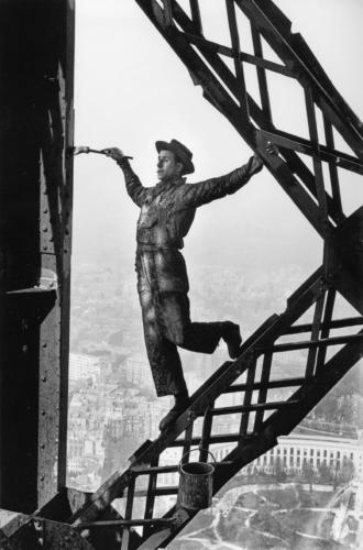 Le peintre de la tour Eiffel - Marc Riboud