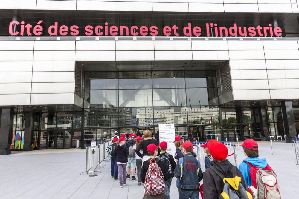 Visiter la Cité des sciences et de l’industrie et les Étincelles du Palais de la découverte à Paris, c’est facile ! visites sorties scolaires sciences ateliers webconférences