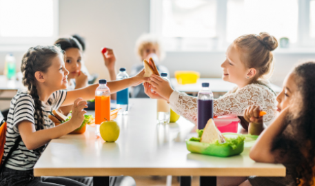 Menez des petits déjeuners pédagogiques en classe